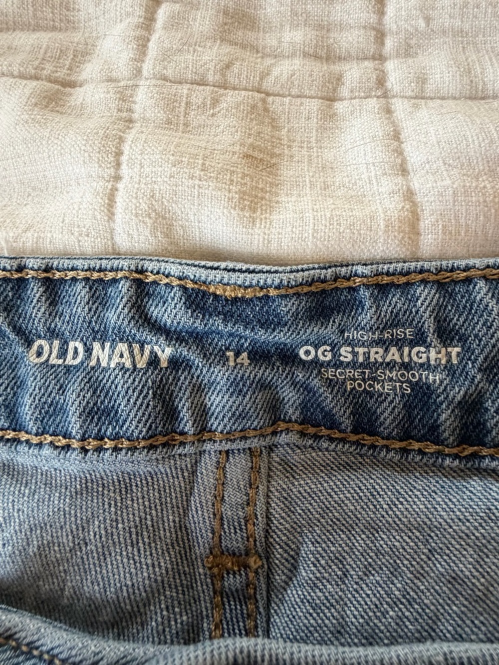 Old Navy OG Straight Jeans - Light Denim Blue - Picture 3 of 4